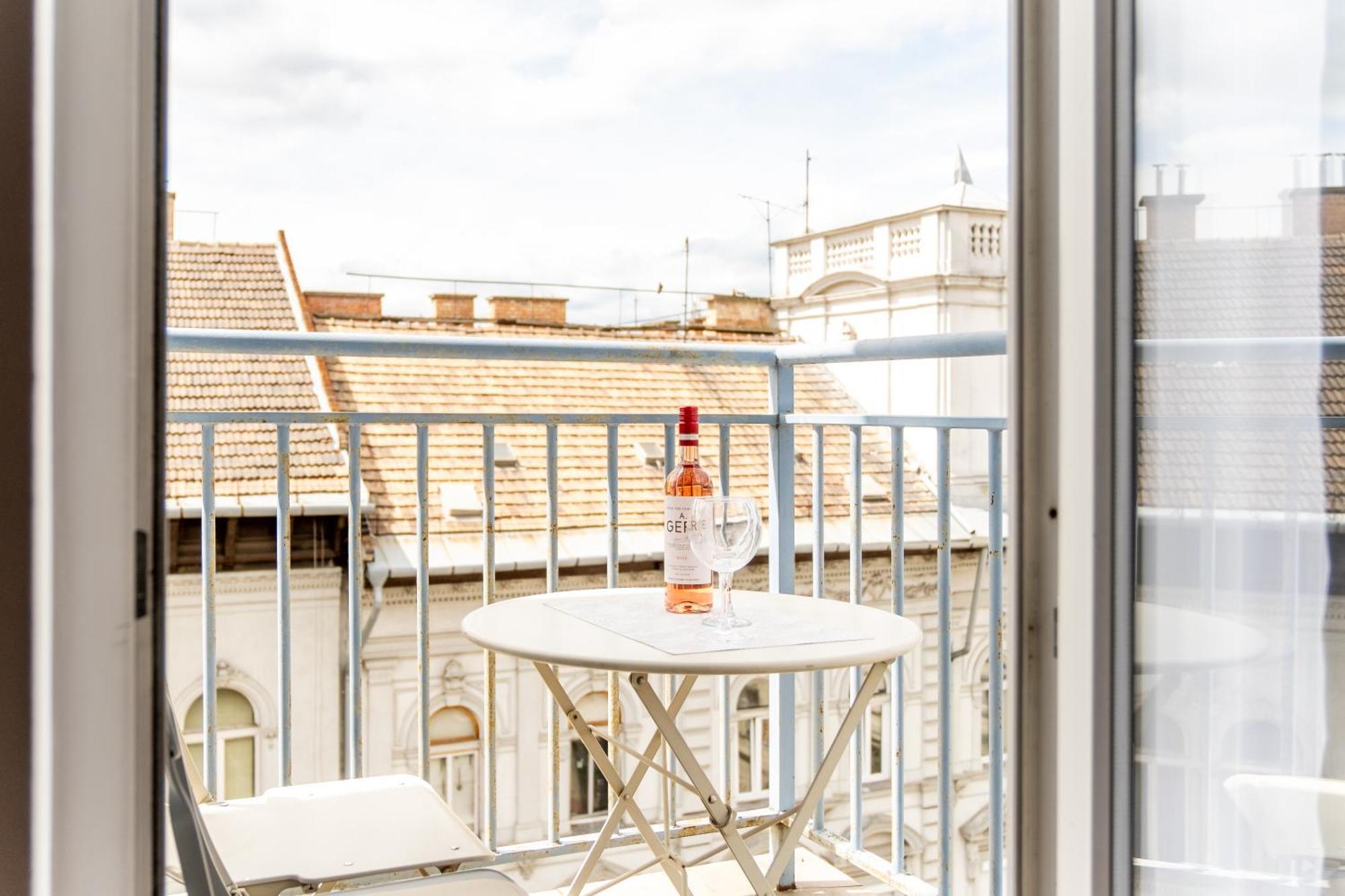 Garay Panorama Apartment Budapest Luaran gambar